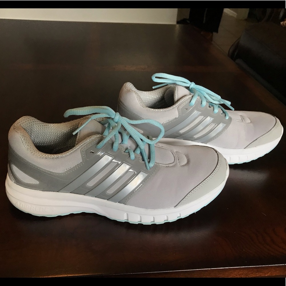 Adidas woman’s gray athletic shoes size 6.5